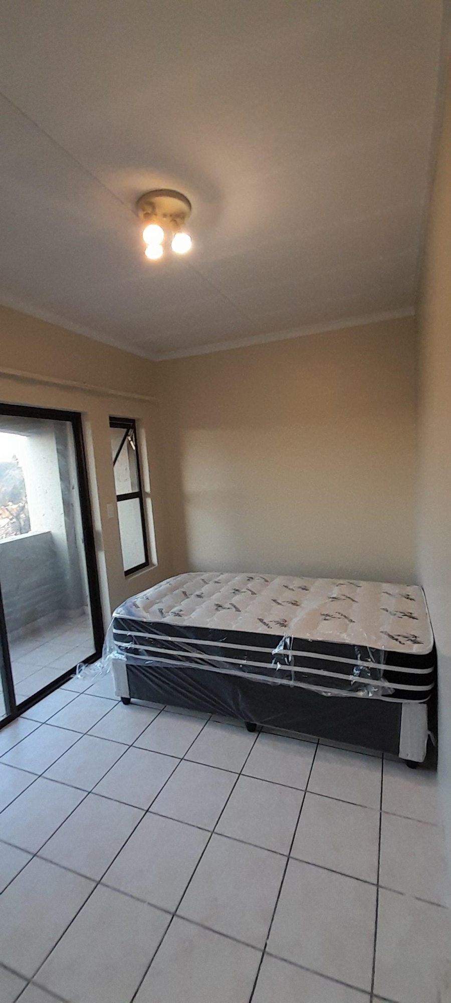 To Let 3 Bedroom Property for Rent in Broadacres Gauteng