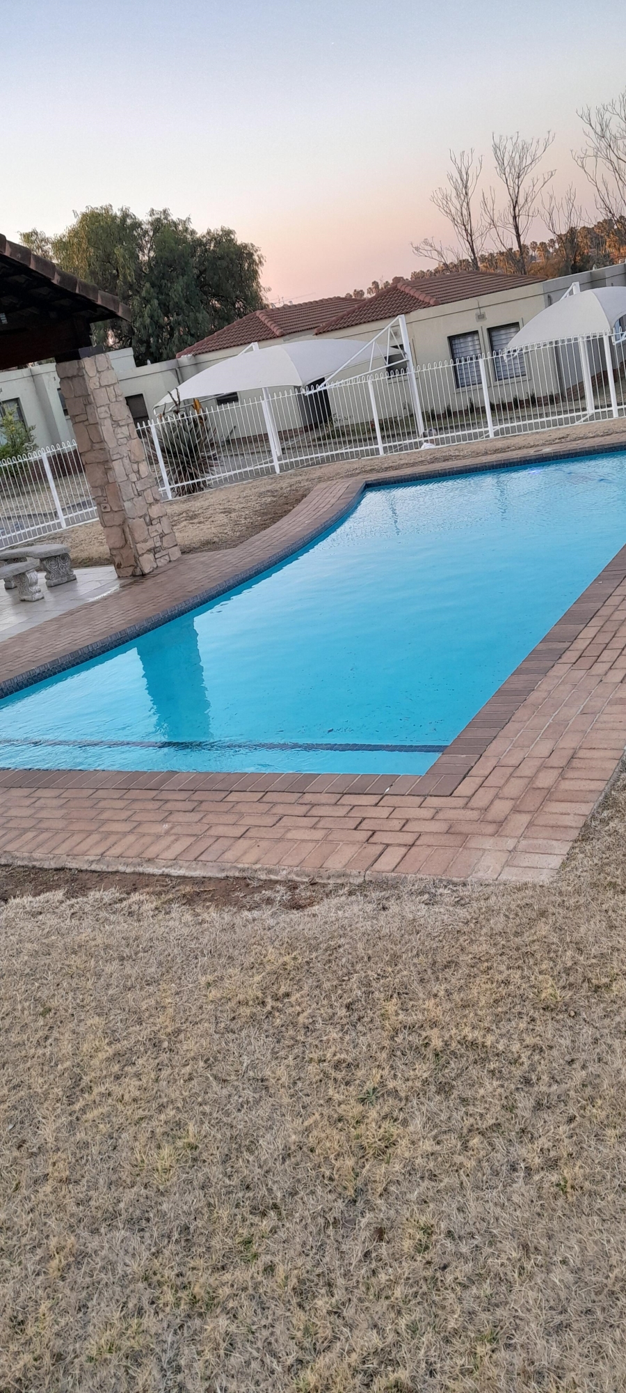 To Let 3 Bedroom Property for Rent in Broadacres Gauteng