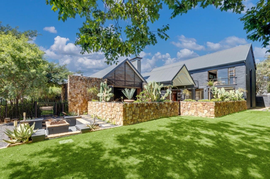 To Let 5 Bedroom Property for Rent in Serengeti Lifestyle Estate Gauteng