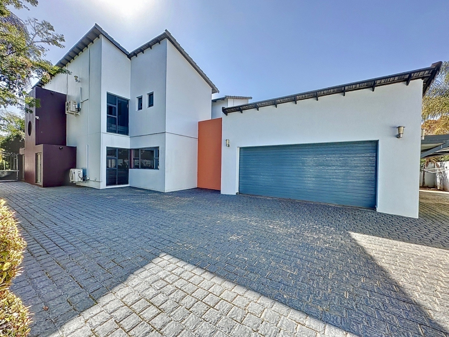 To Let 3 Bedroom Property for Rent in Silverwoods Country Estate Gauteng