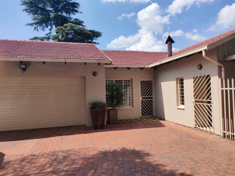 3 Bedroom Property for Sale in Isandovale Gauteng