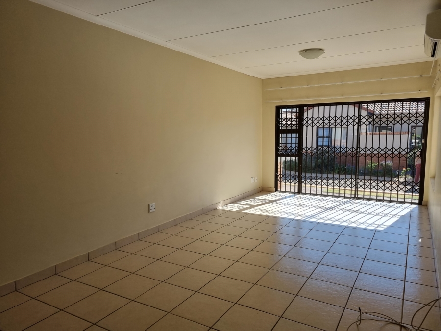 To Let 2 Bedroom Property for Rent in Hazeldean Gauteng