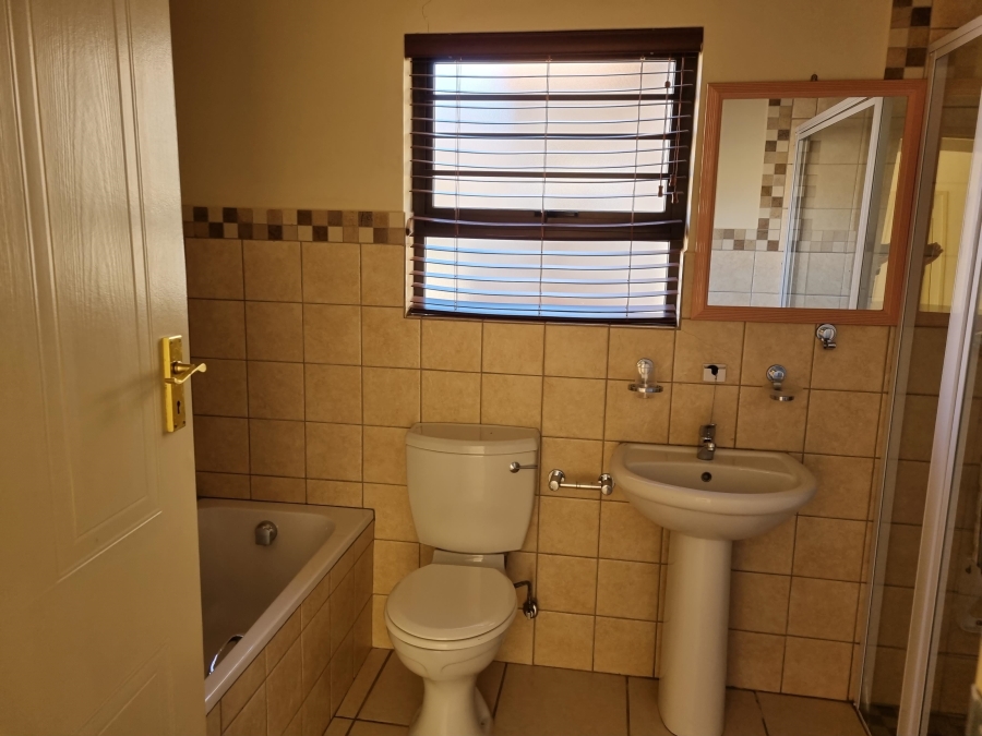 To Let 2 Bedroom Property for Rent in Hazeldean Gauteng