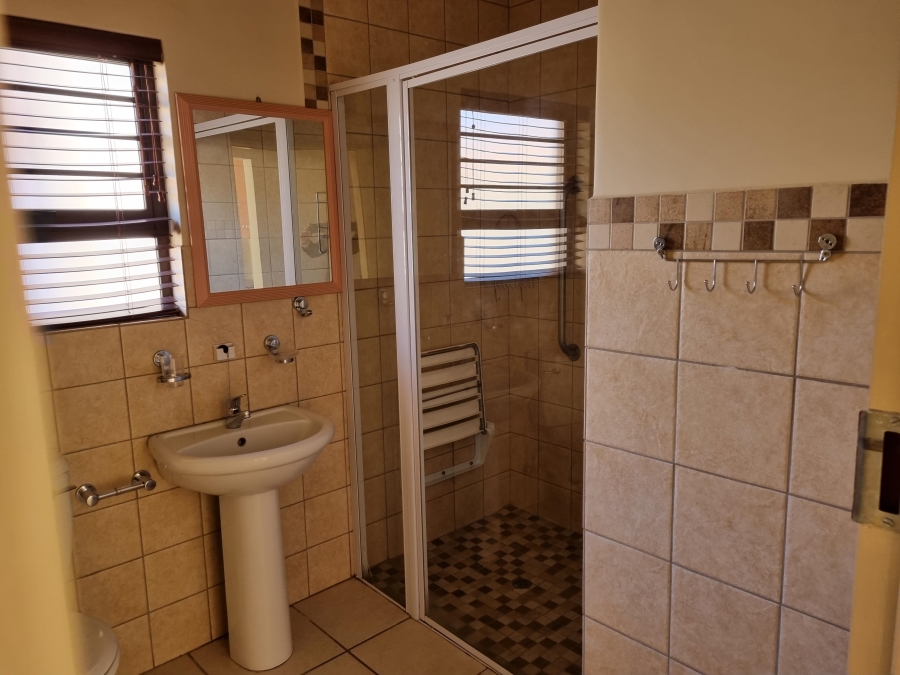 To Let 2 Bedroom Property for Rent in Hazeldean Gauteng