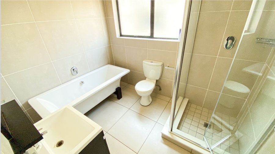 2 Bedroom Property for Sale in Kyalami Hills Gauteng