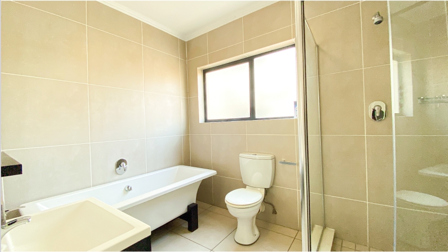 2 Bedroom Property for Sale in Kyalami Hills Gauteng