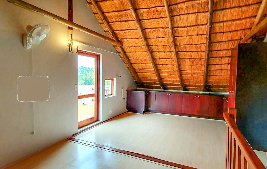 1 Bedroom Property for Sale in Fourways Gauteng