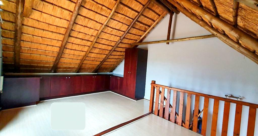 1 Bedroom Property for Sale in Fourways Gauteng
