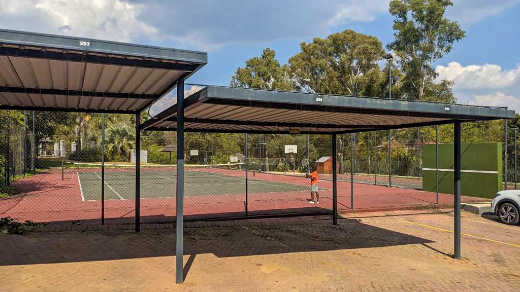 1 Bedroom Property for Sale in Fourways Gauteng