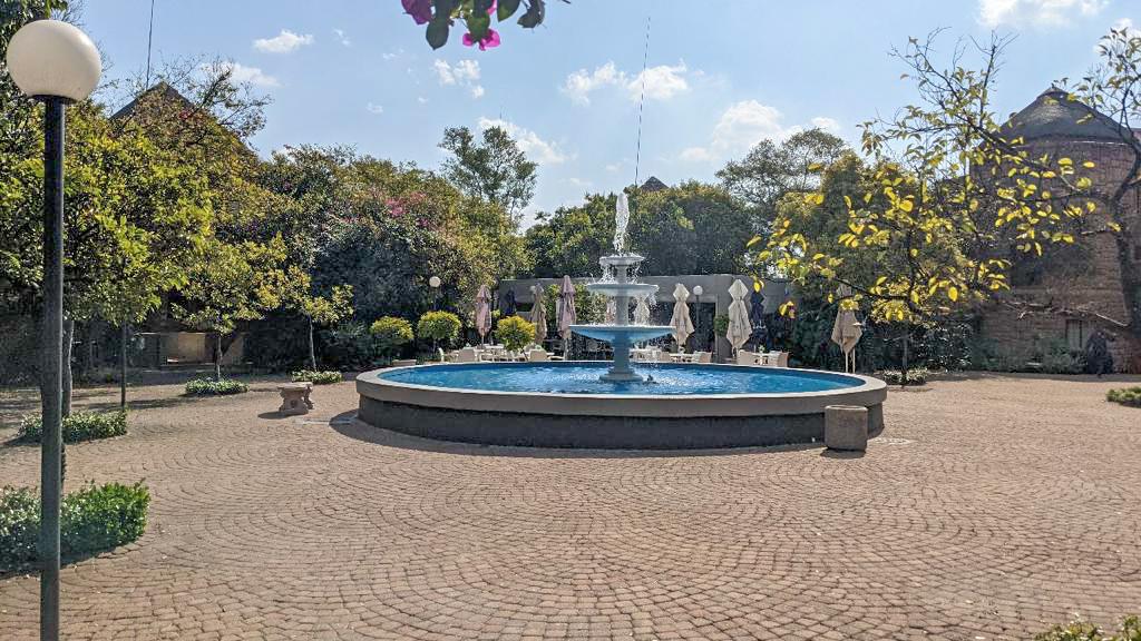 1 Bedroom Property for Sale in Fourways Gauteng
