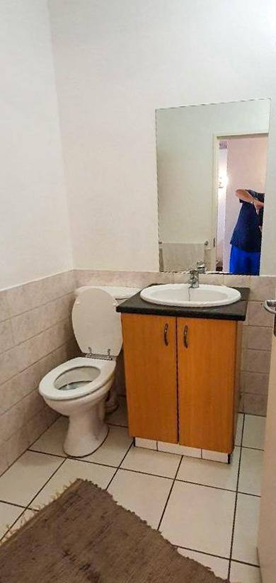 2 Bedroom Property for Sale in Fourways Gauteng