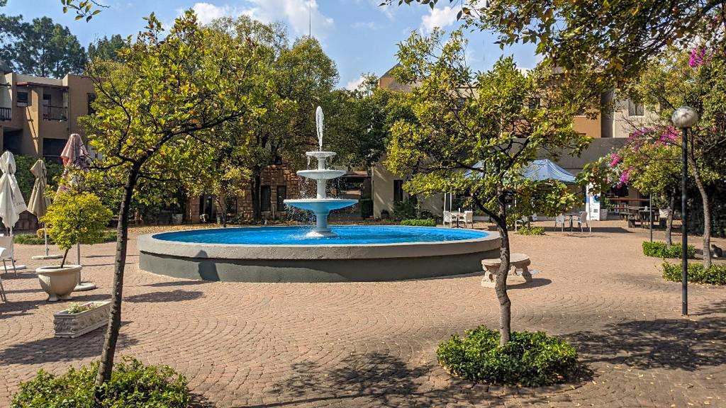 2 Bedroom Property for Sale in Fourways Gauteng
