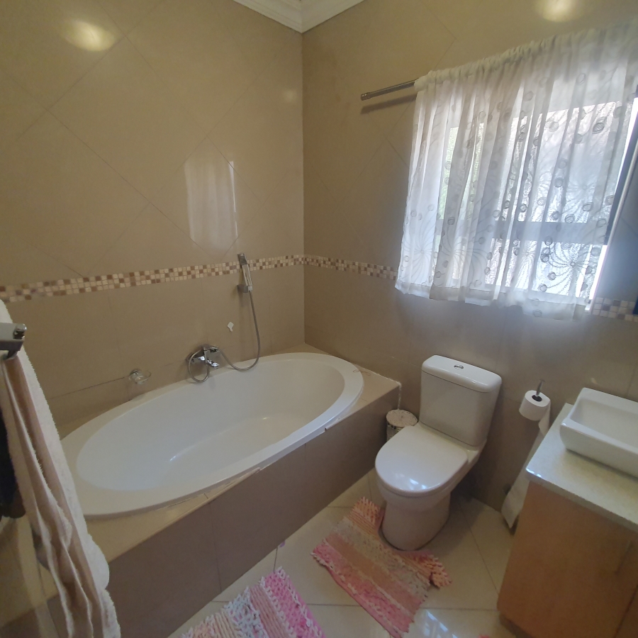 To Let 3 Bedroom Property for Rent in Montana Tuine Gauteng