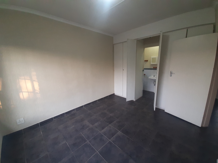 To Let 3 Bedroom Property for Rent in Montana Park Gauteng