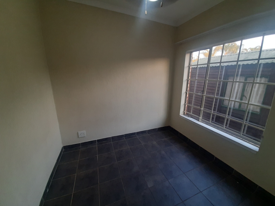 To Let 3 Bedroom Property for Rent in Montana Park Gauteng