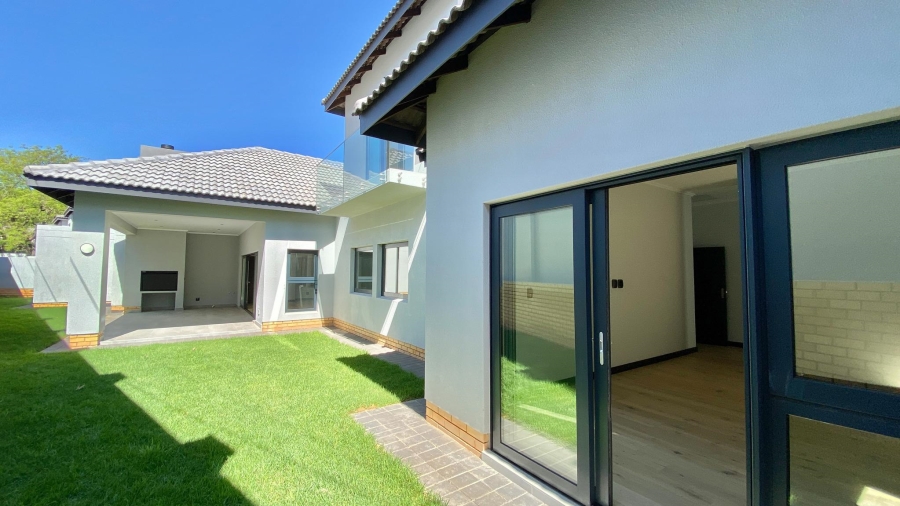 3 Bedroom Property for Sale in Bryanston Gauteng