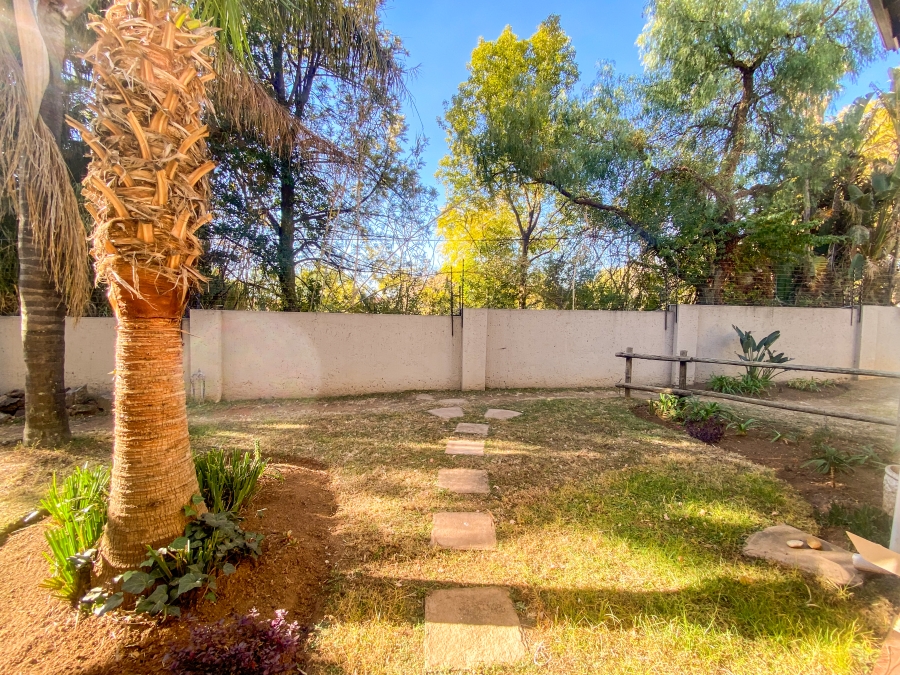 2 Bedroom Property for Sale in Vorna Valley Gauteng