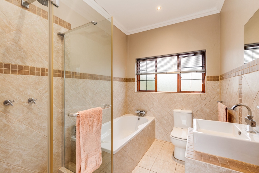 3 Bedroom Property for Sale in Mooikloof Gardens Gauteng