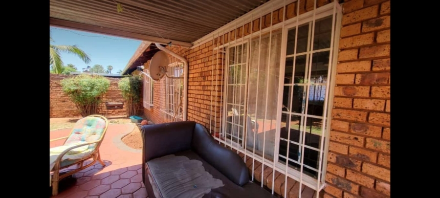 3 Bedroom Property for Sale in Hesteapark Gauteng