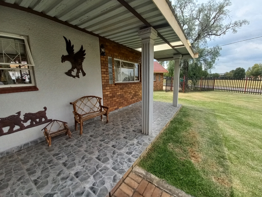 3 Bedroom Property for Sale in Ferryvale Gauteng