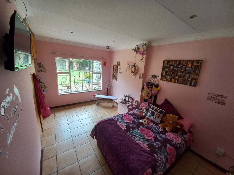 3 Bedroom Property for Sale in Ferryvale Gauteng