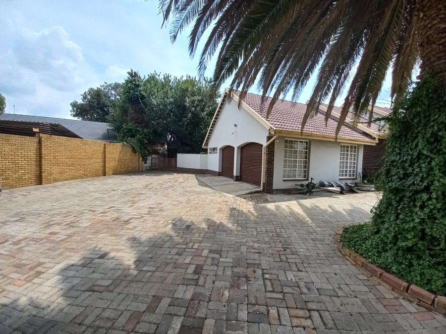 3 Bedroom Property for Sale in Ferryvale Gauteng