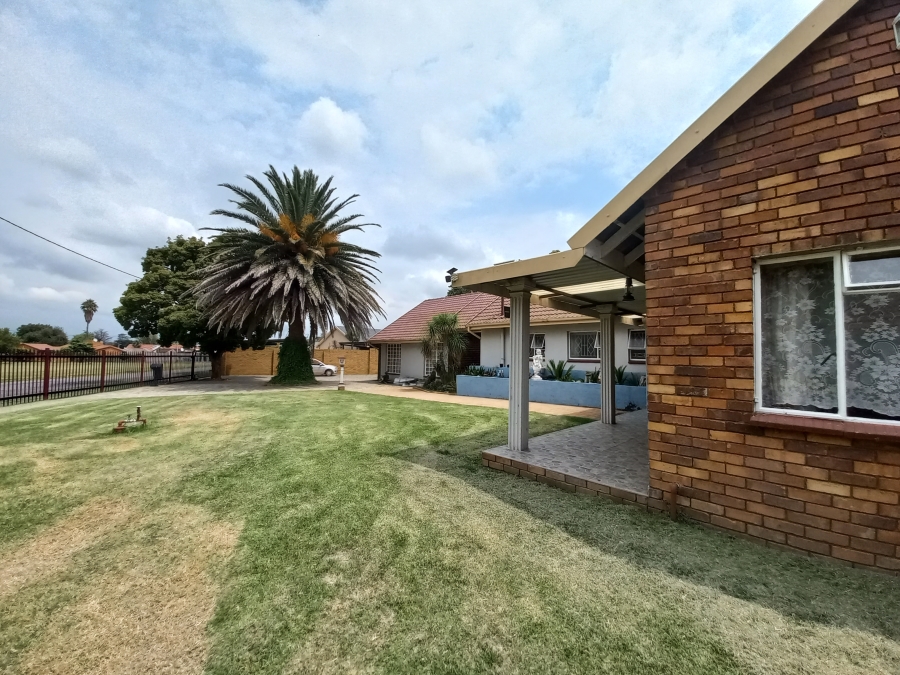 3 Bedroom Property for Sale in Ferryvale Gauteng