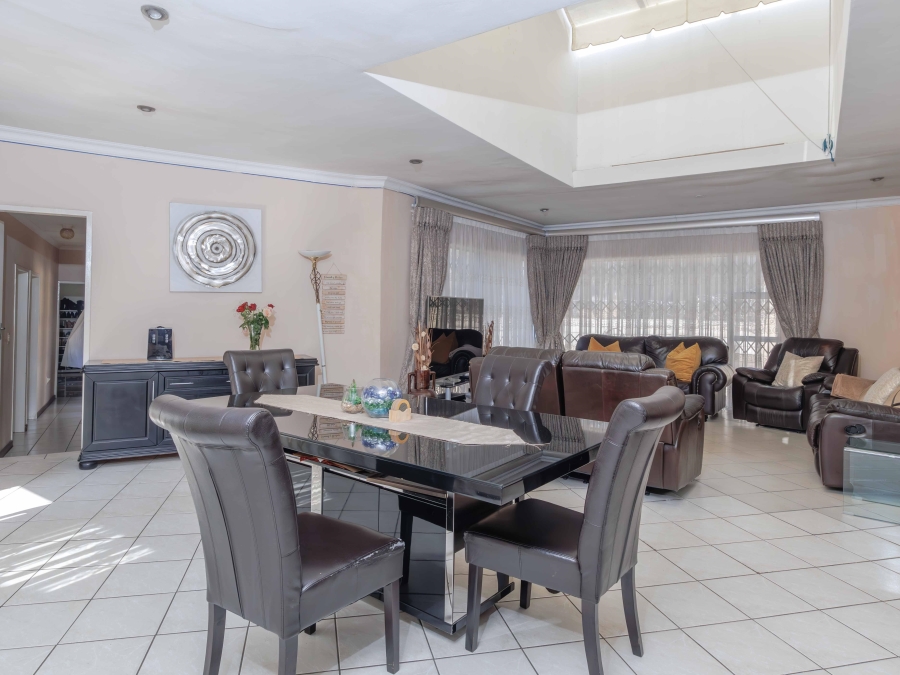 3 Bedroom Property for Sale in Marais Steyn Park Gauteng