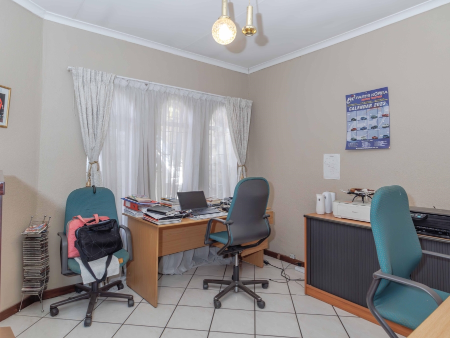 3 Bedroom Property for Sale in Marais Steyn Park Gauteng