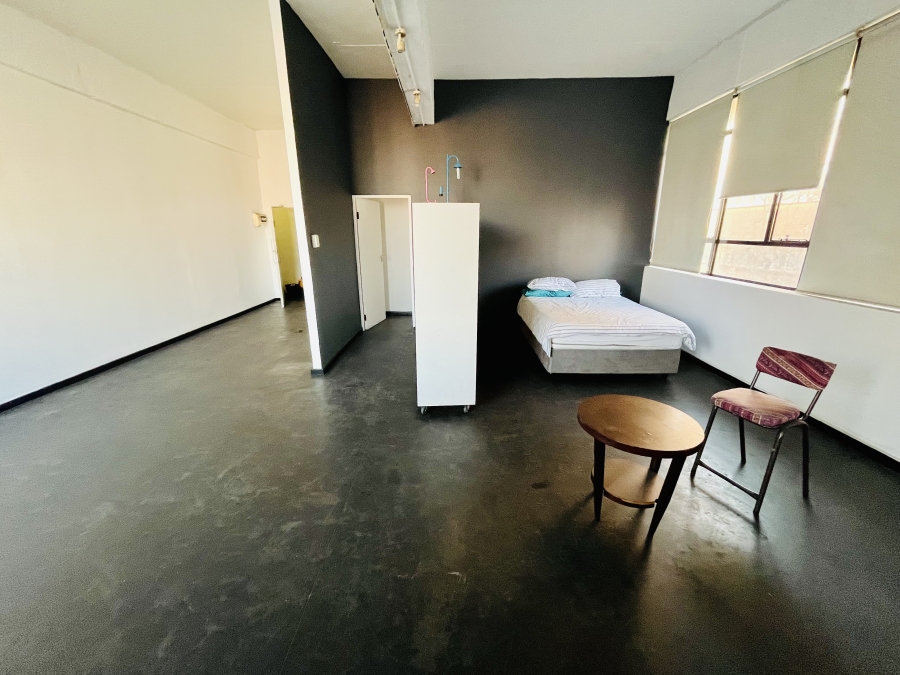 1 Bedroom Property for Sale in Maboneng Gauteng