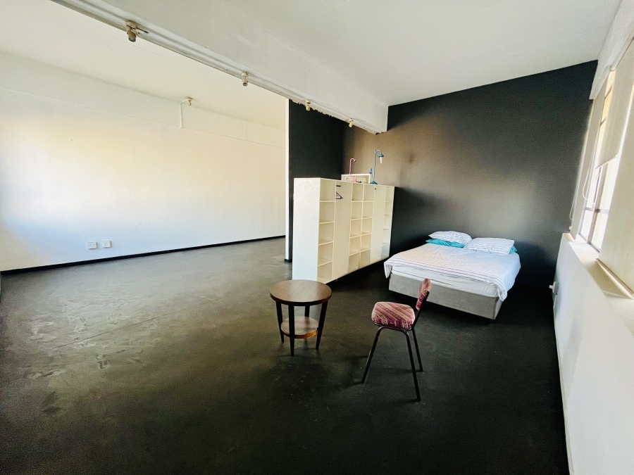 1 Bedroom Property for Sale in Maboneng Gauteng