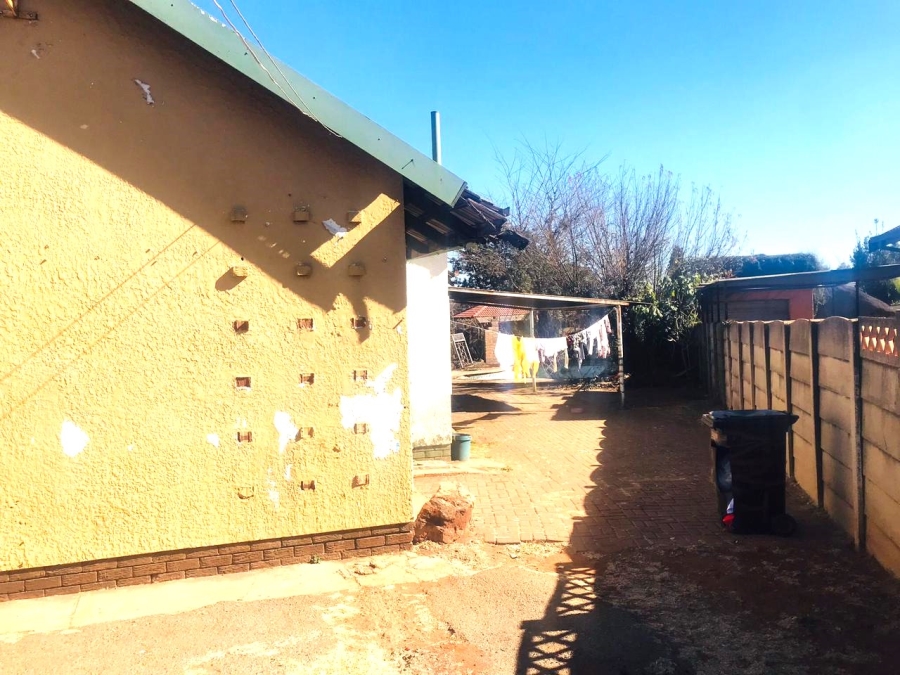 3 Bedroom Property for Sale in Roodekop Gauteng