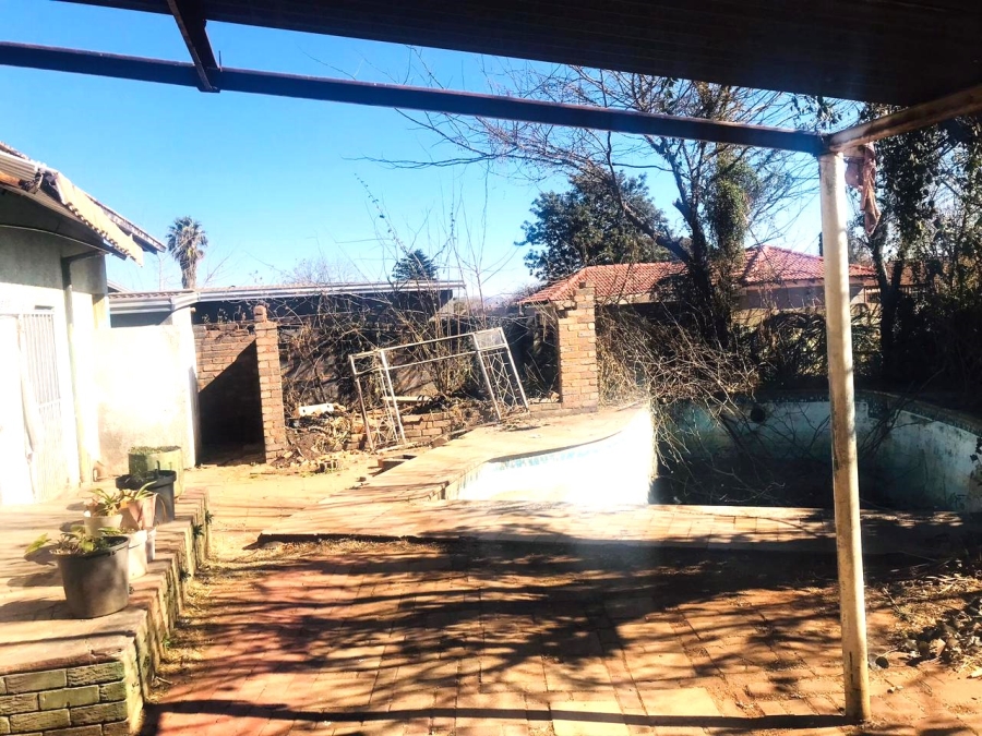 3 Bedroom Property for Sale in Roodekop Gauteng