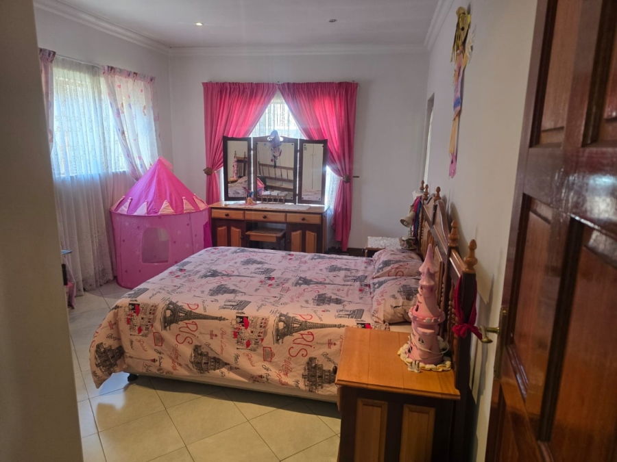 4 Bedroom Property for Sale in Bougainvillea Estate Gauteng