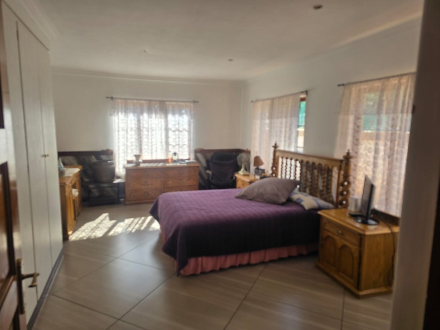 4 Bedroom Property for Sale in Bougainvillea Estate Gauteng