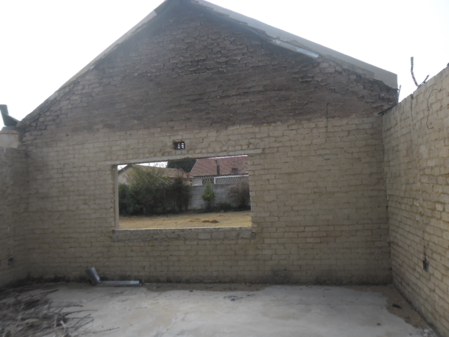 4 Bedroom Property for Sale in Witpoortjie Gauteng