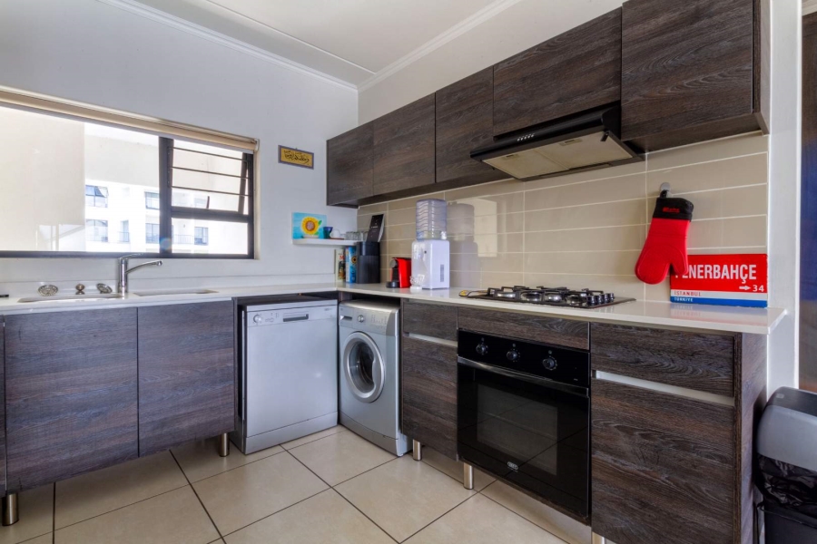 2 Bedroom Property for Sale in Petervale Gauteng