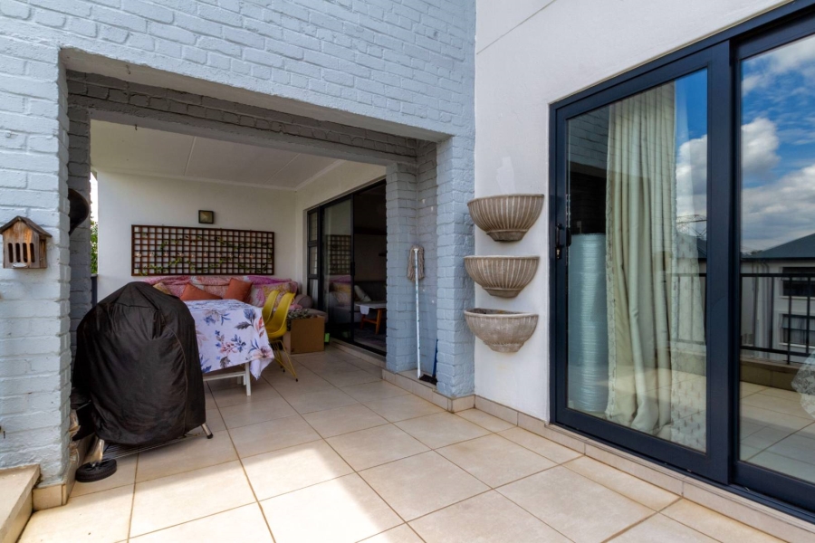 2 Bedroom Property for Sale in Petervale Gauteng