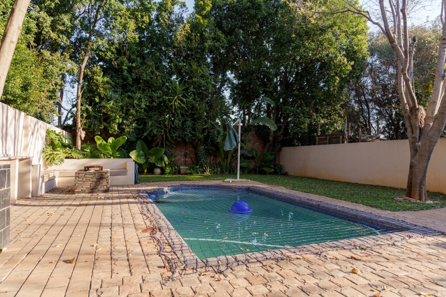 3 Bedroom Property for Sale in Garsfontein Gauteng