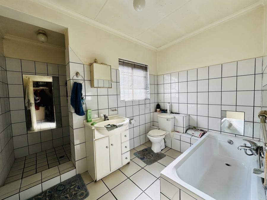 3 Bedroom Property for Sale in Albemarle Gauteng