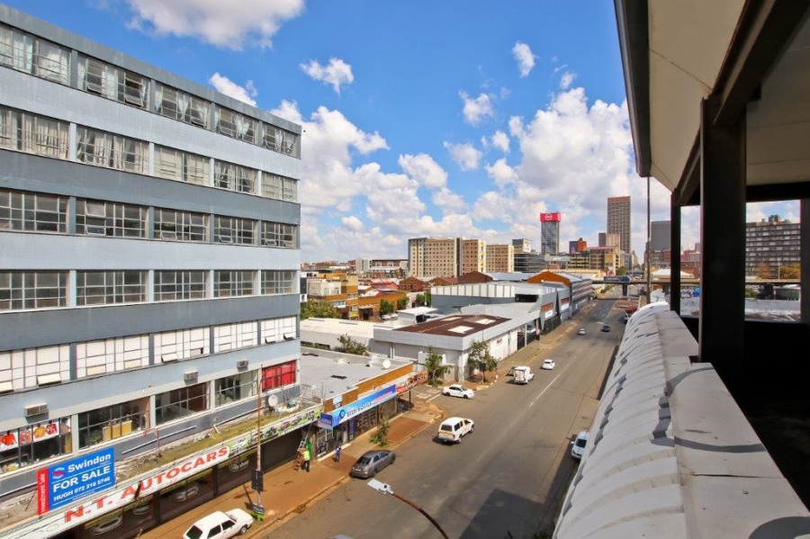 1 Bedroom Property for Sale in Maboneng Gauteng