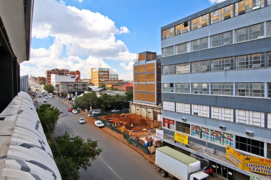 1 Bedroom Property for Sale in Maboneng Gauteng