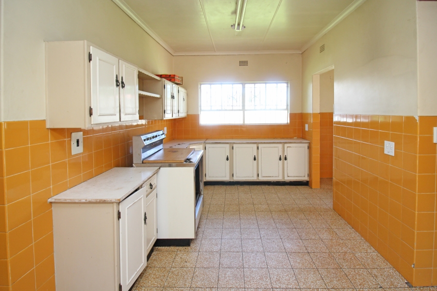 4 Bedroom Property for Sale in Kew Gauteng