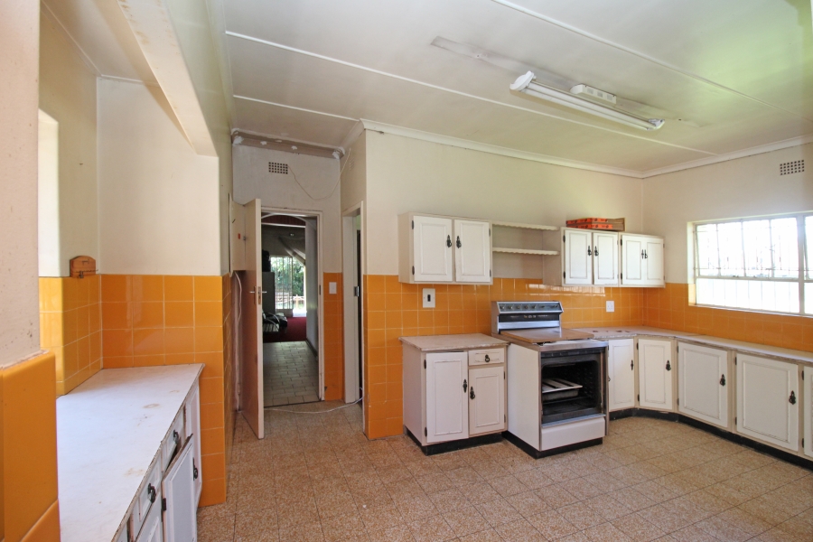 4 Bedroom Property for Sale in Kew Gauteng