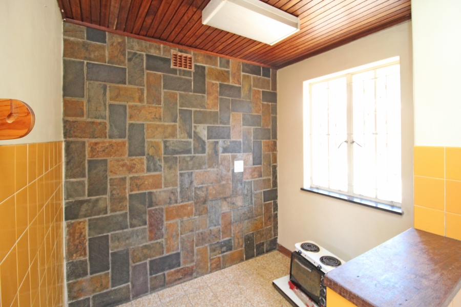 4 Bedroom Property for Sale in Kew Gauteng