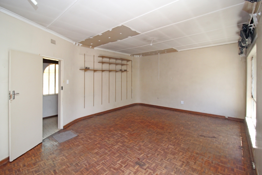 4 Bedroom Property for Sale in Kew Gauteng