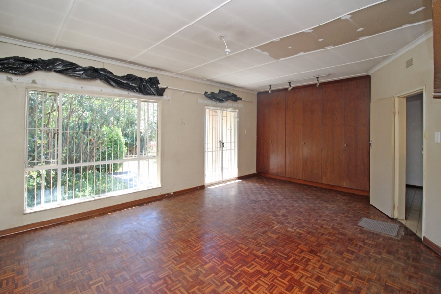 4 Bedroom Property for Sale in Kew Gauteng