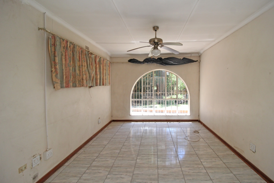 4 Bedroom Property for Sale in Kew Gauteng