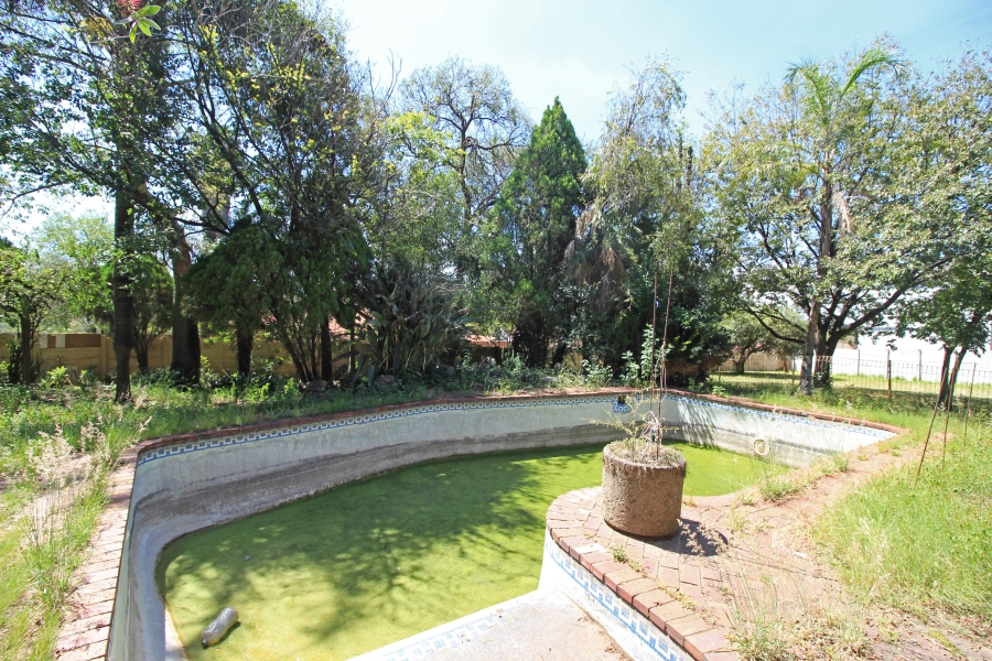 4 Bedroom Property for Sale in Kew Gauteng