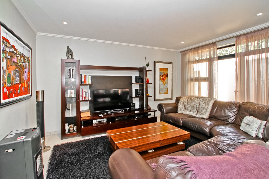 4 Bedroom Property for Sale in Bryanston Gauteng